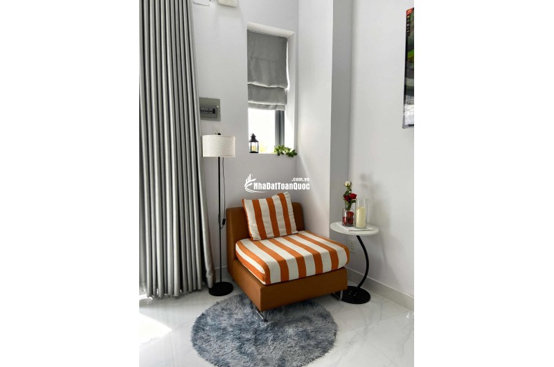 Bán nhà sát căn mặt tiền đường Tỉnh Lộ 10, DT 63m2, xây mới 1 trệt, 1 lầu